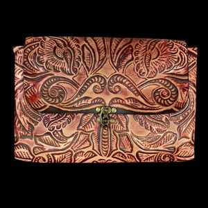 New, genuine leather hand bag.